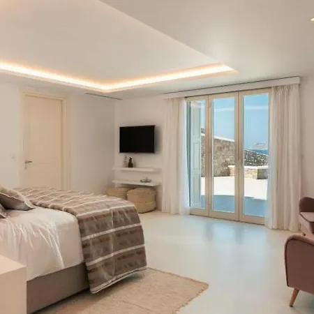 κουνέλι σε υπέροχη παραθαλάσσια τοποθεσία * Glastros (Mykonos)