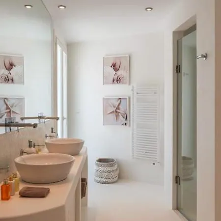 Hotel κουνέλι σε υπέροχη παραθαλάσσια τοποθεσία